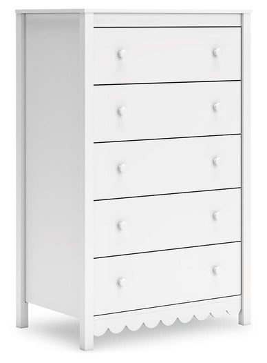 Hallityn Chest of Drawers