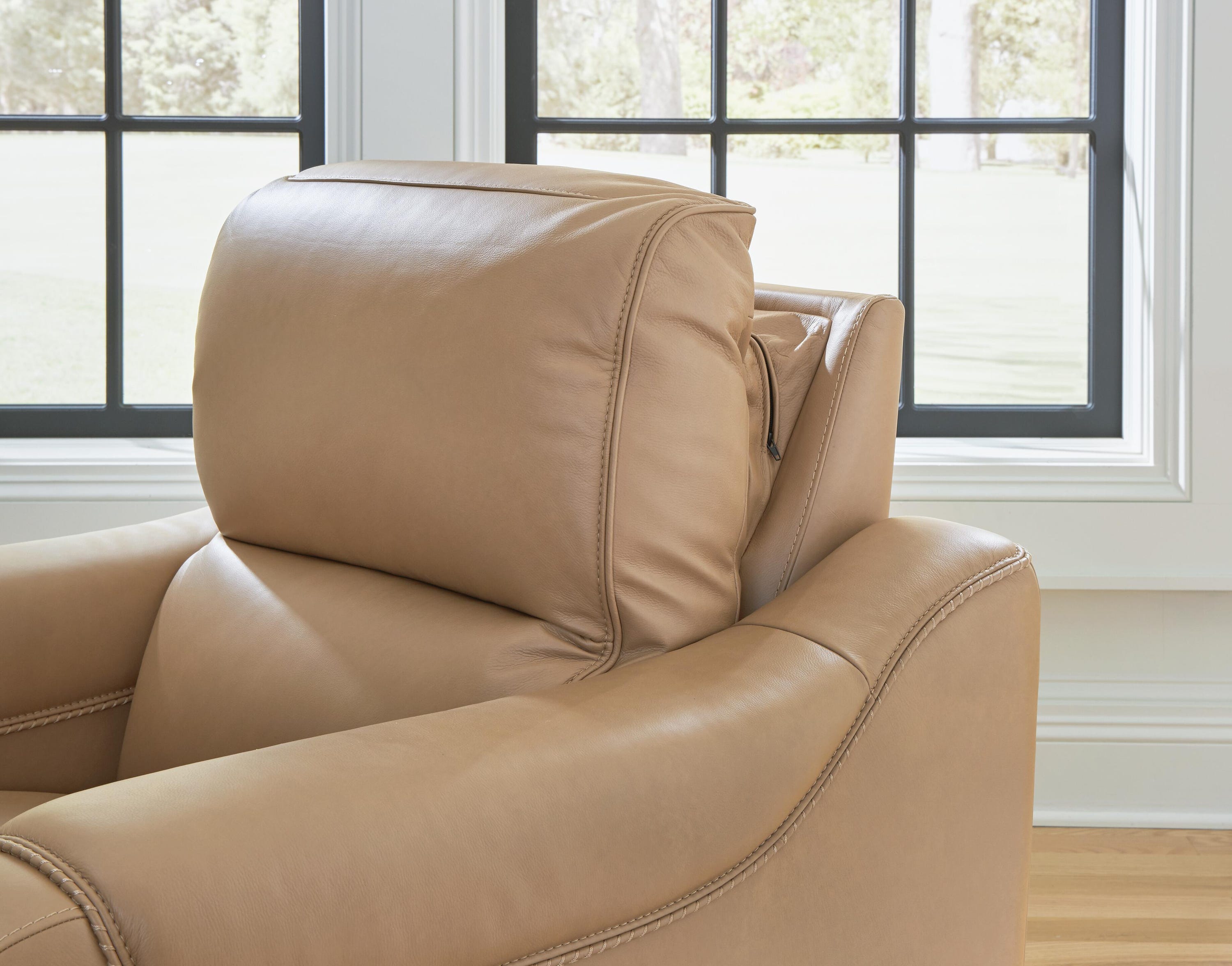 Mosswell Loveseat