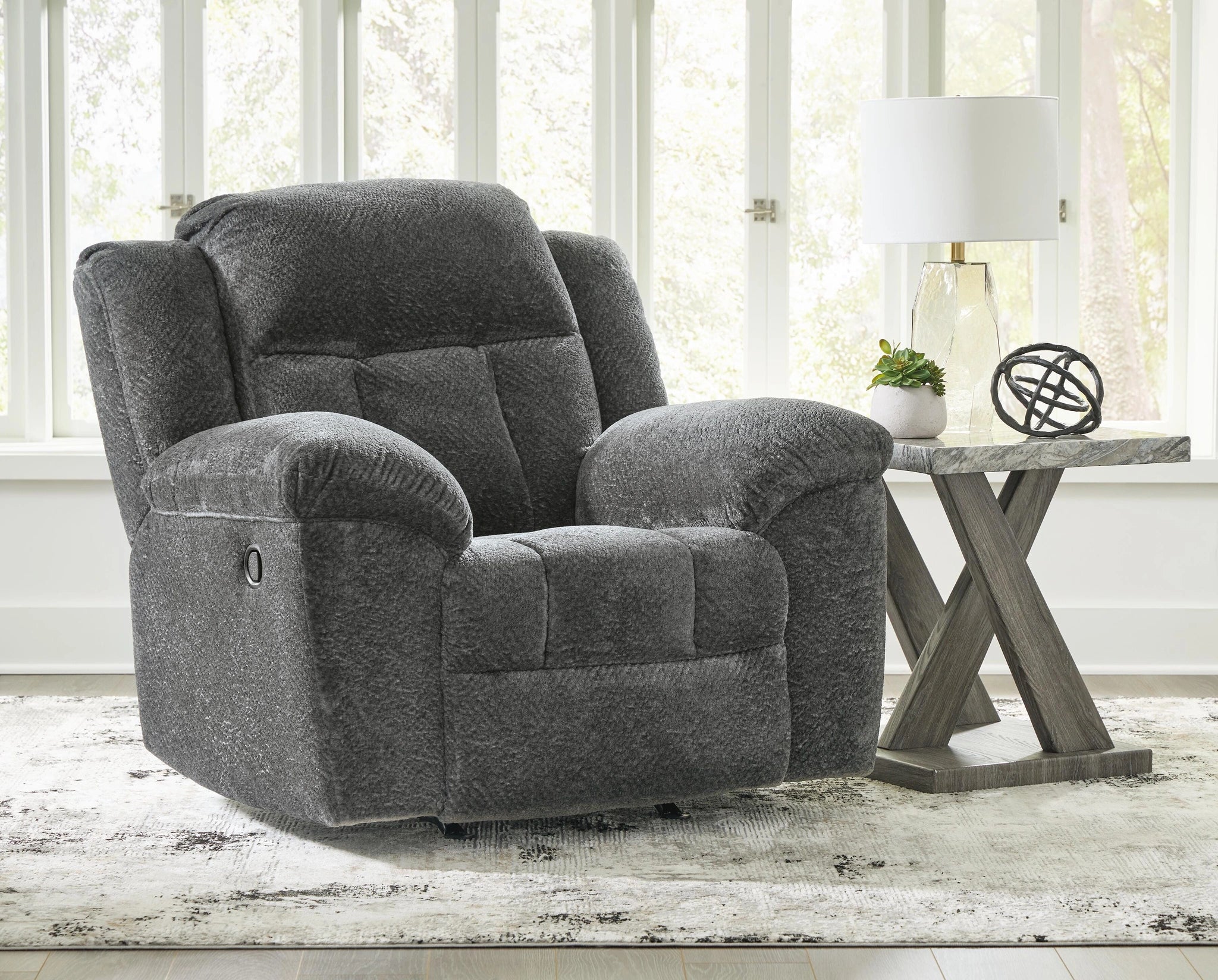 Frohn Recliner