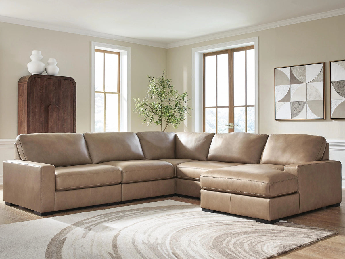 Veronella Sectional with Chaise