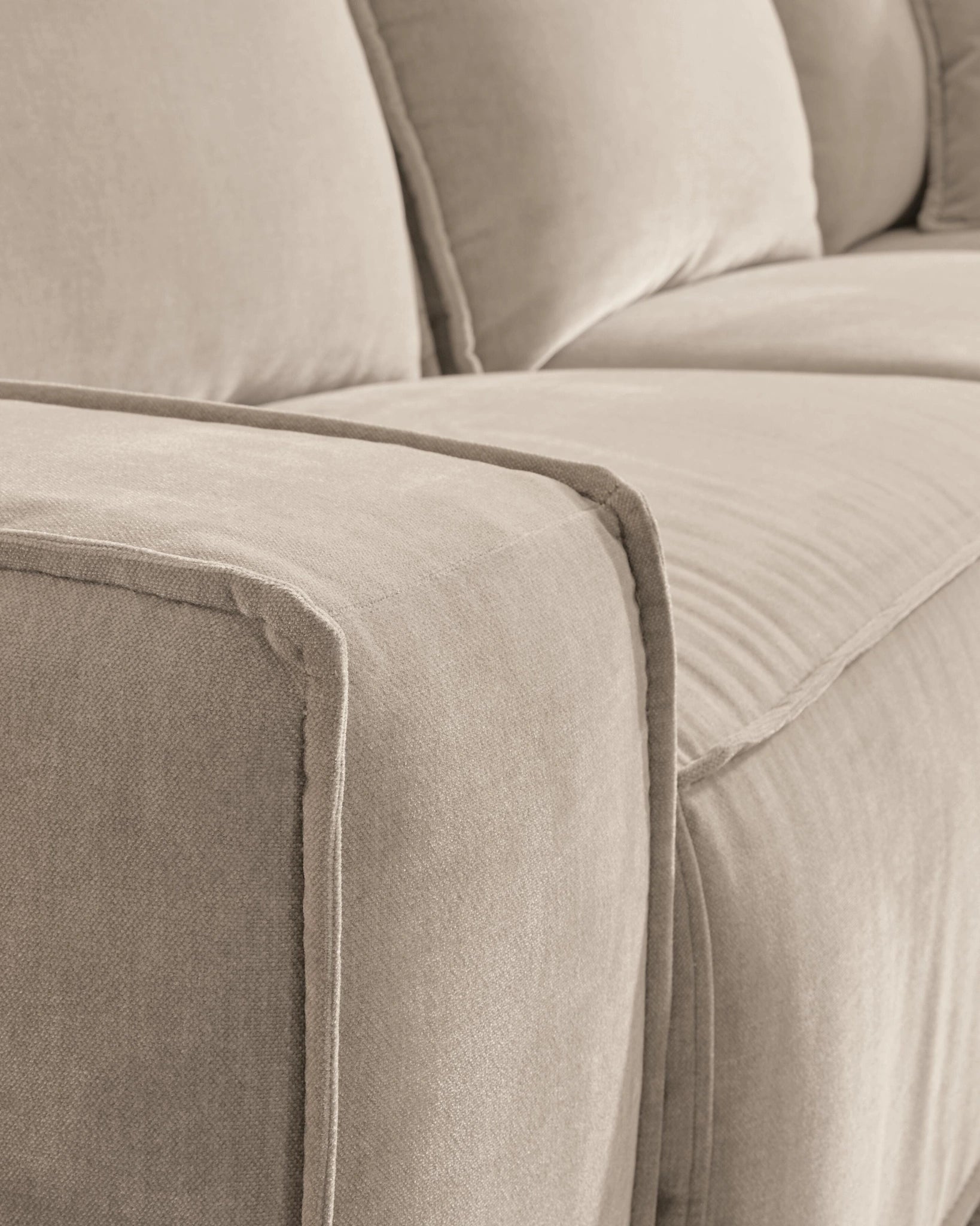 Carceri Power Reclining Sectional Loveseat